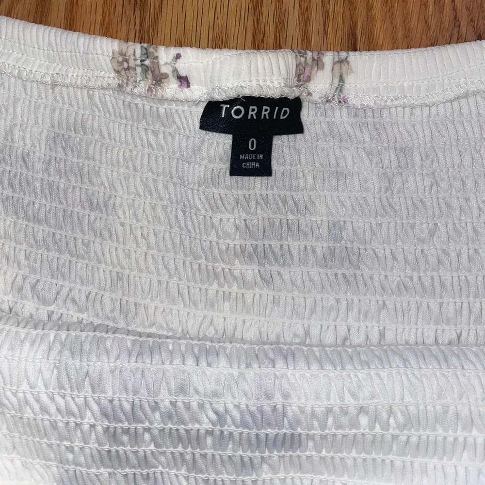 Torrid ruched stretch bell sleeve dress - Picture 4 of 5